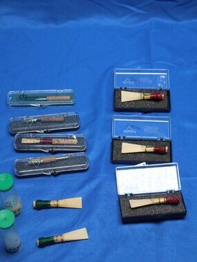 Unknown Jones Oboe & Bassoon clarinet Reeds
